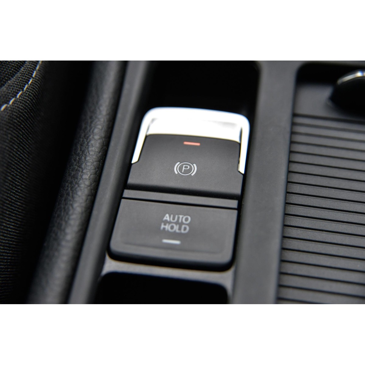 Auto Hold – funkcija koju mnogi vozači zanemaruju!